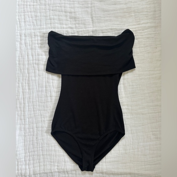 Aritzia Wilfred Free Off the Shoulder Black Bodysuit - Size S - Picture 8 of 9